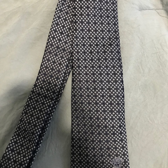 Versace Navy Blue/White Diamonds Tie - Picture 3 of 7